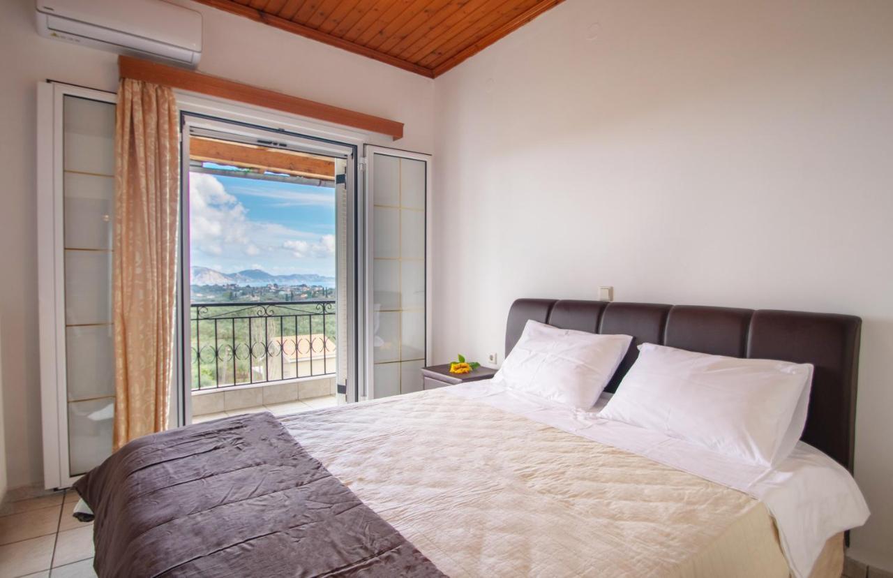 Family Private Homes & Sea View Lithakiá Kültér fotó